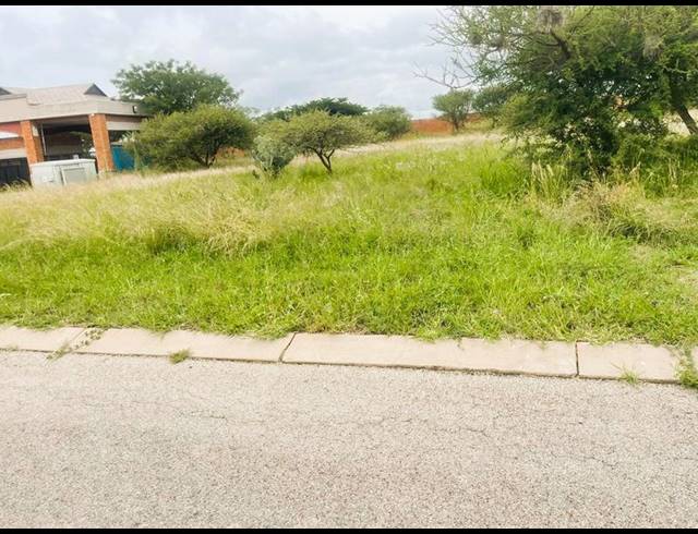 LAND FOR SALE IN CASA ACACIA